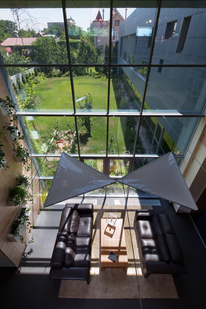Impressive 14 House 2000 м2 by Yakusha Design