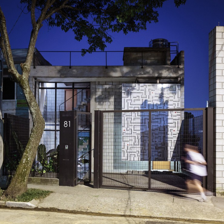 Industrial House in Brazil by Terra e Tuma9