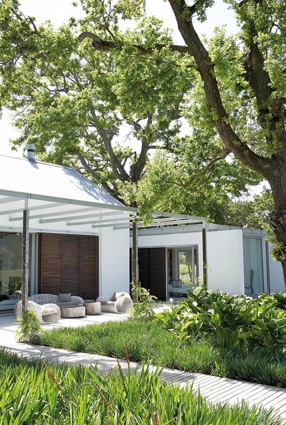 contemporary barn 11