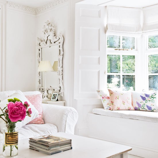 classic white countrry shabby chic living room