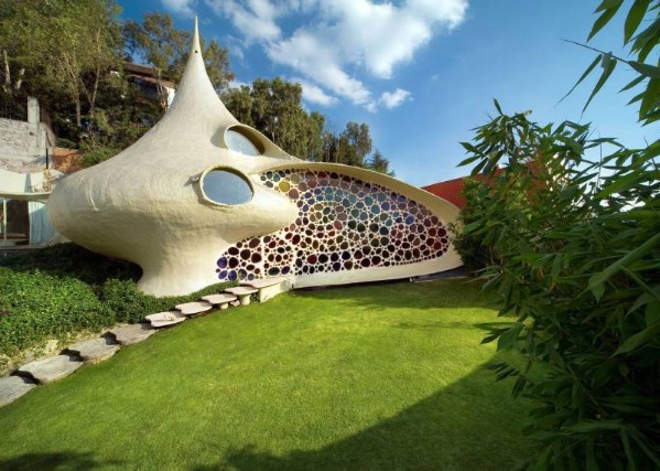 nautilus shell house Javier Senosiain
